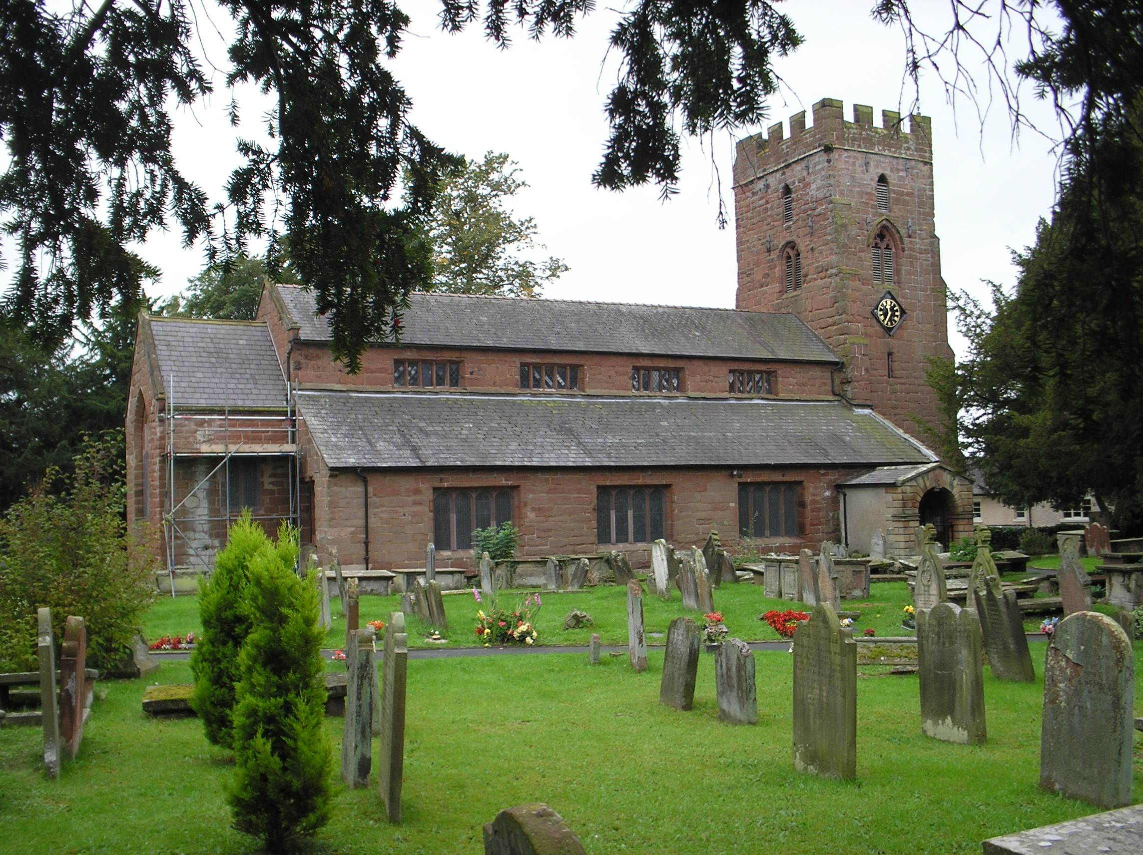 St Chad’s Churchyard, Farndon, Cheshire, England, Linked To: <a href='profiles/i38.html' >Harry Hughes</a>